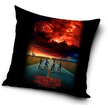 Stranger Things Storm párna, díszpárna 40x40 cm
