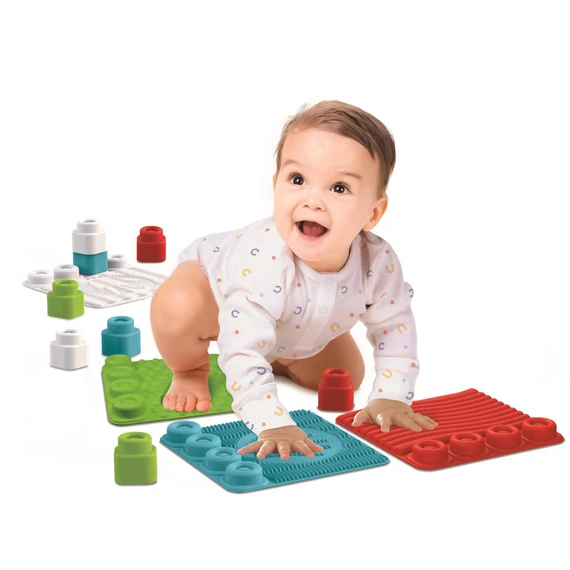 Színes Clemmy Touch & Play készségfejlesztő babajáték Clementoni